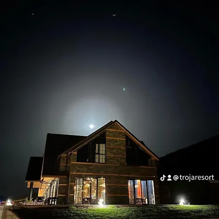 Troja - & Restaurant