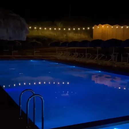 Troja - & Restaurant Hotel